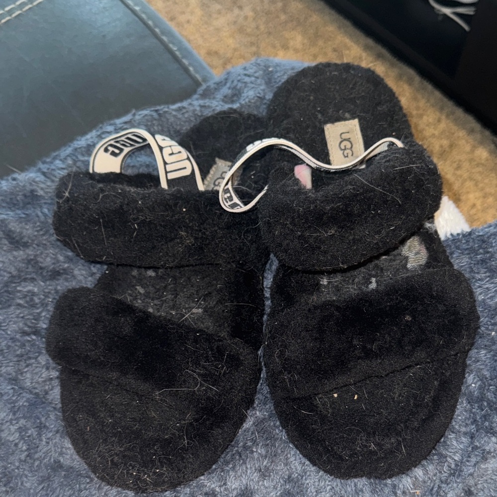 UGG “Fluff Yeah” Sandal Slides